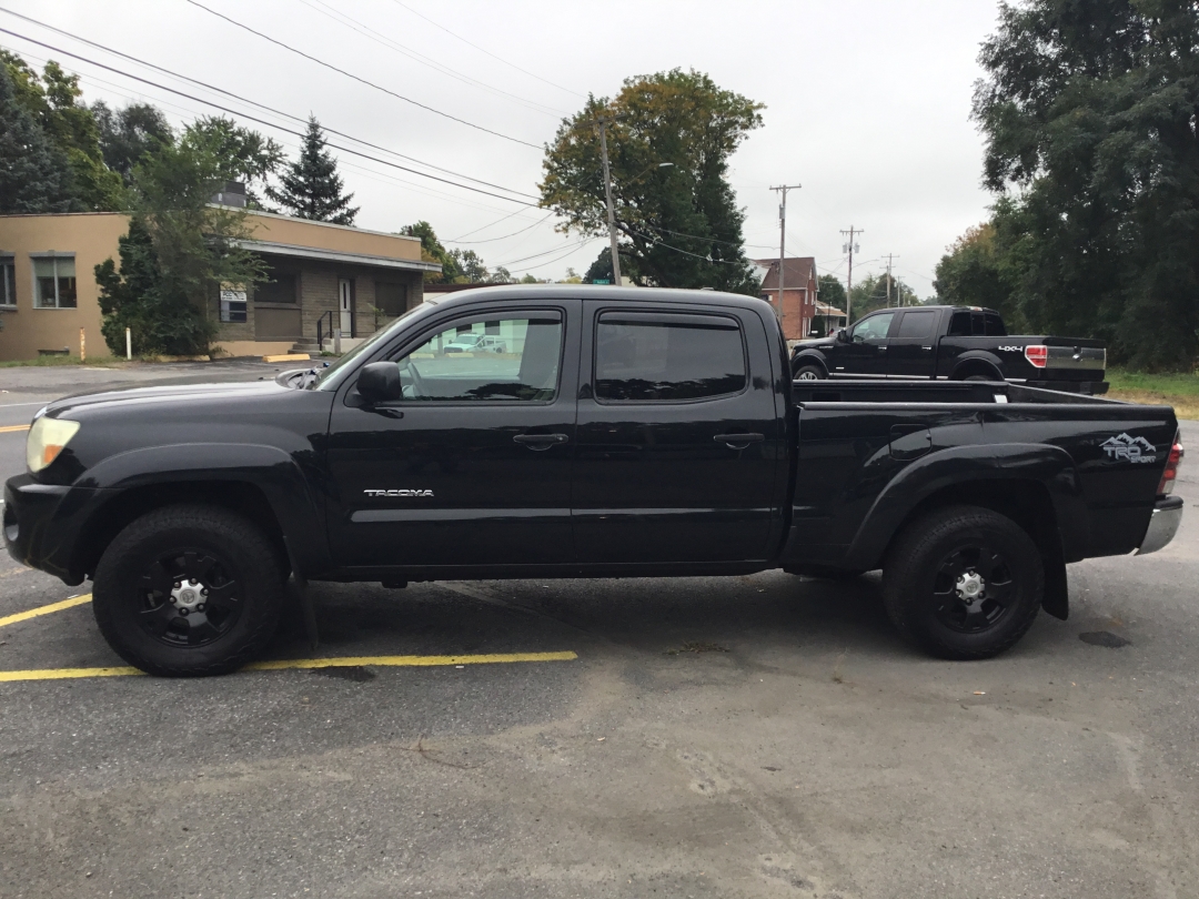 Pick Up Truck For Sale: 2010 Toyota Tacoma Double Cab 